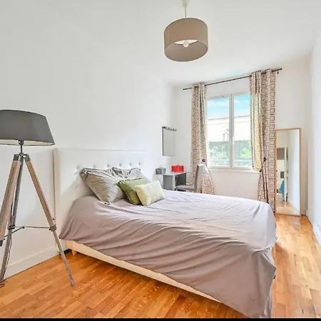 Apartment Beautiful 3 Bdr With Garden Close To Champs-elysees Neuilly-sur-Seine